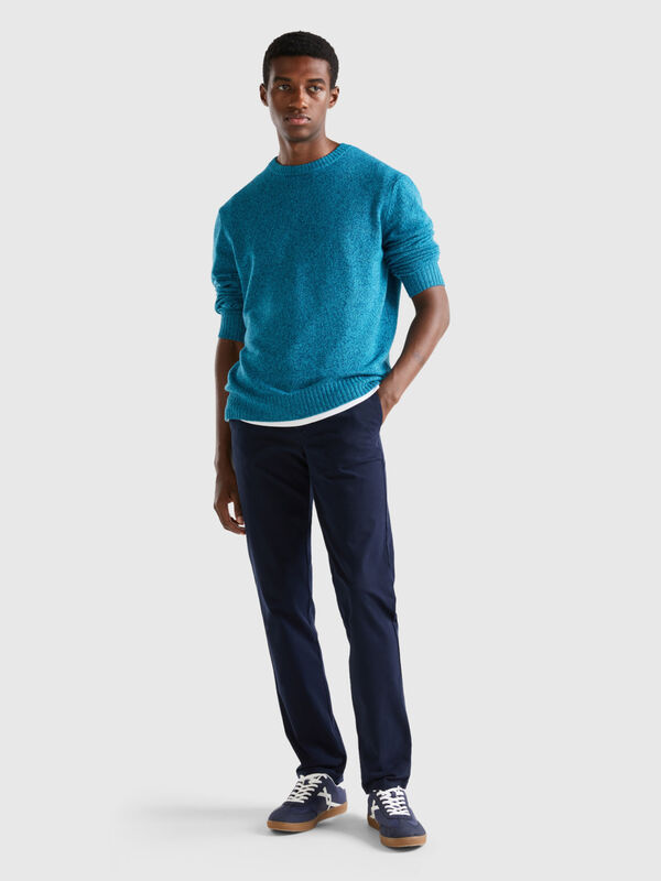 Crew neck sweater in cashmere and wool blend Men