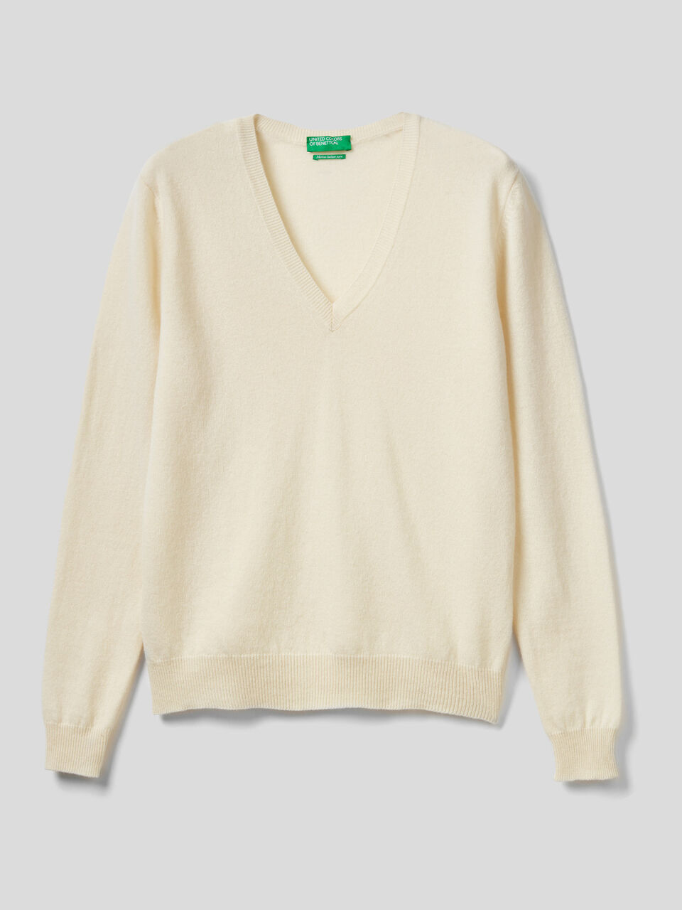 Sweater with V-neck in pure Merino wool image number 1