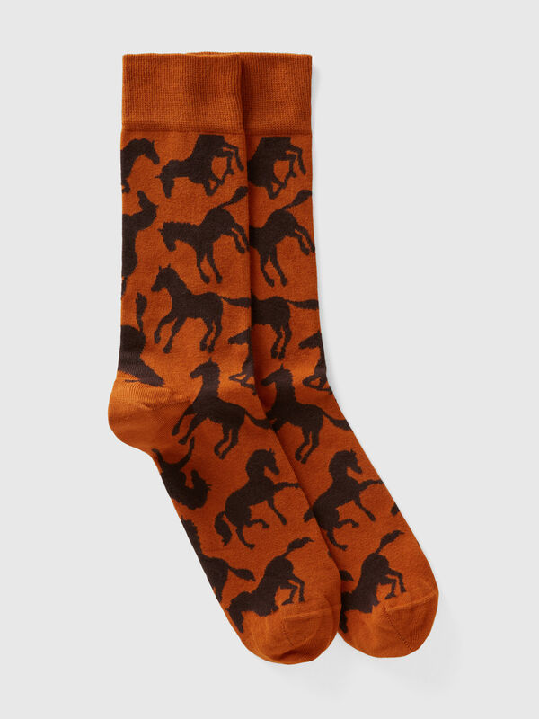 Long camel socks with horses