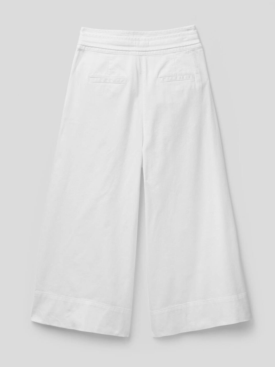 Cropped wide leg trousers image number null