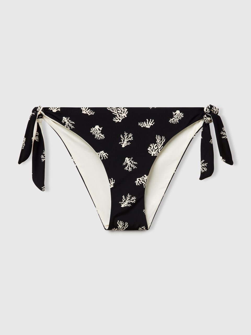SWIMMING BRIEFS Women image number 1