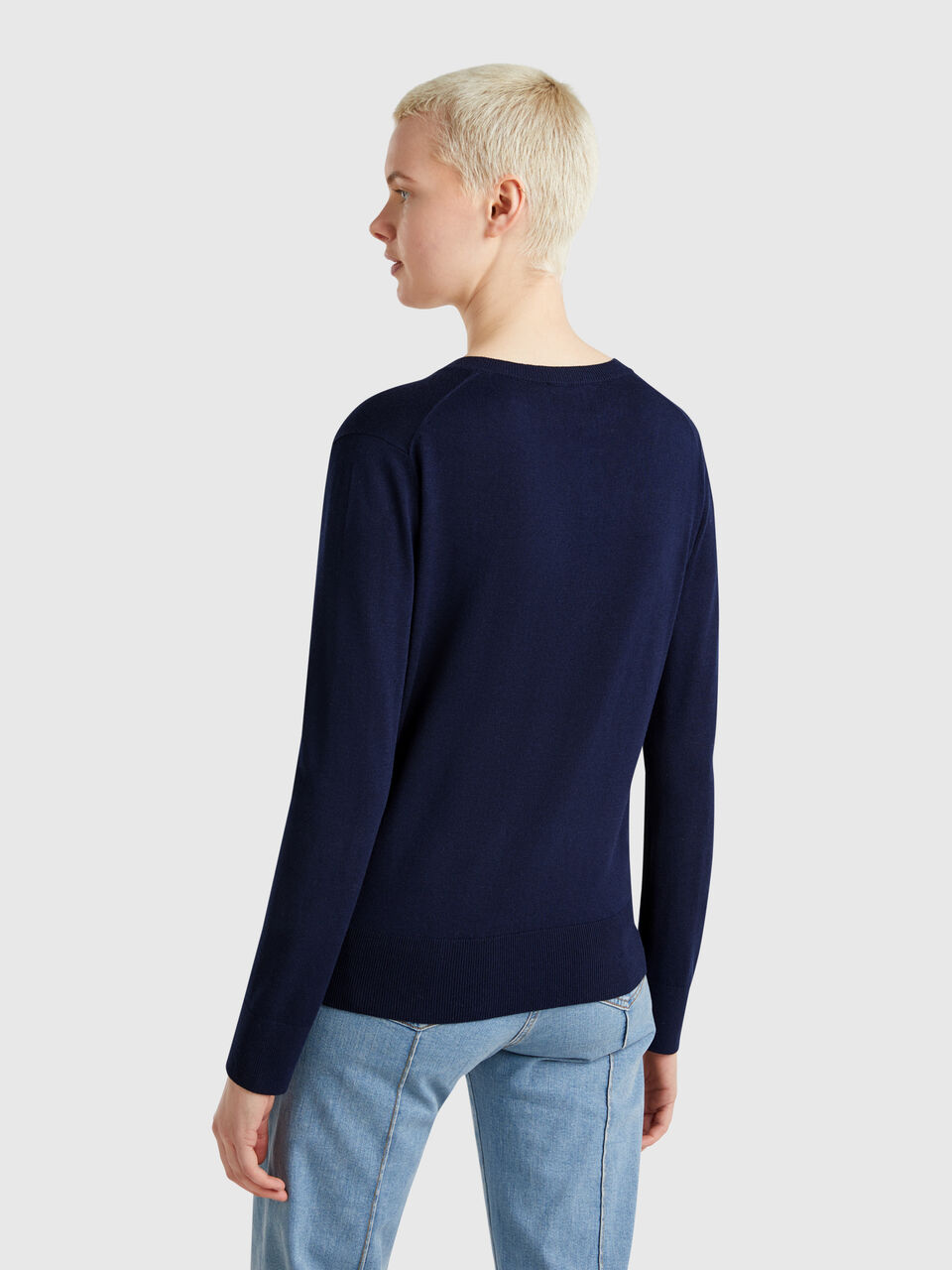 V NECK SWEATER L/S Women image number null