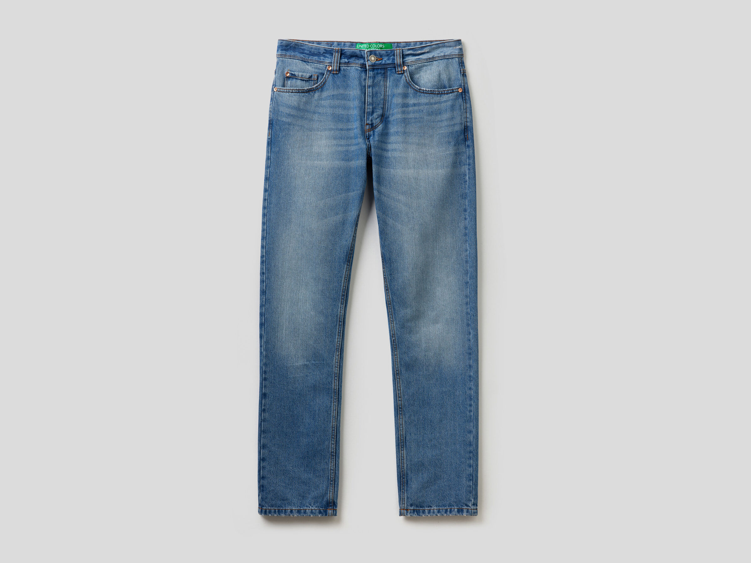 Straight leg 100% cotton jeans image number 4
