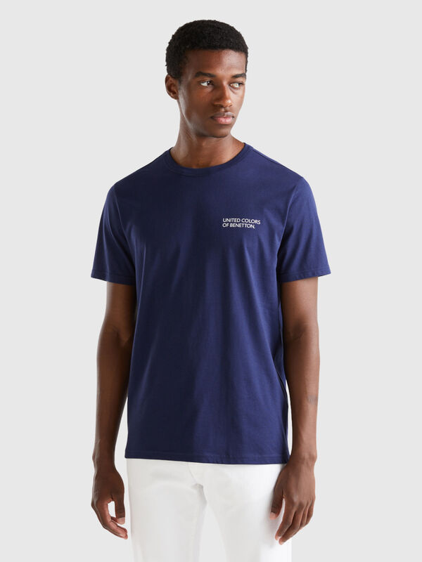 Dark blue t-shirt in organic cotton with logo print
