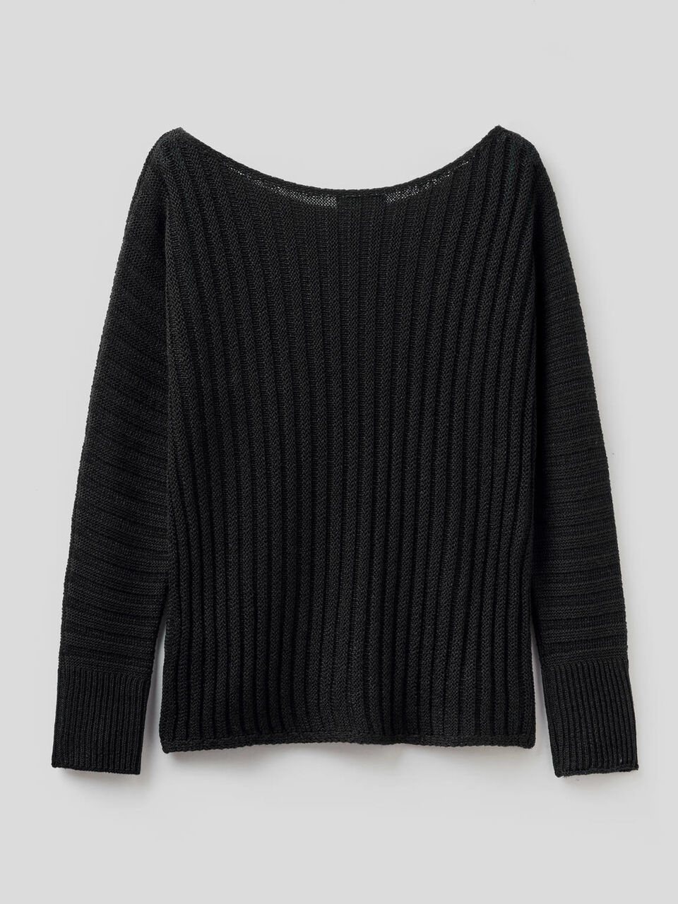 Ribbed sweater image number null