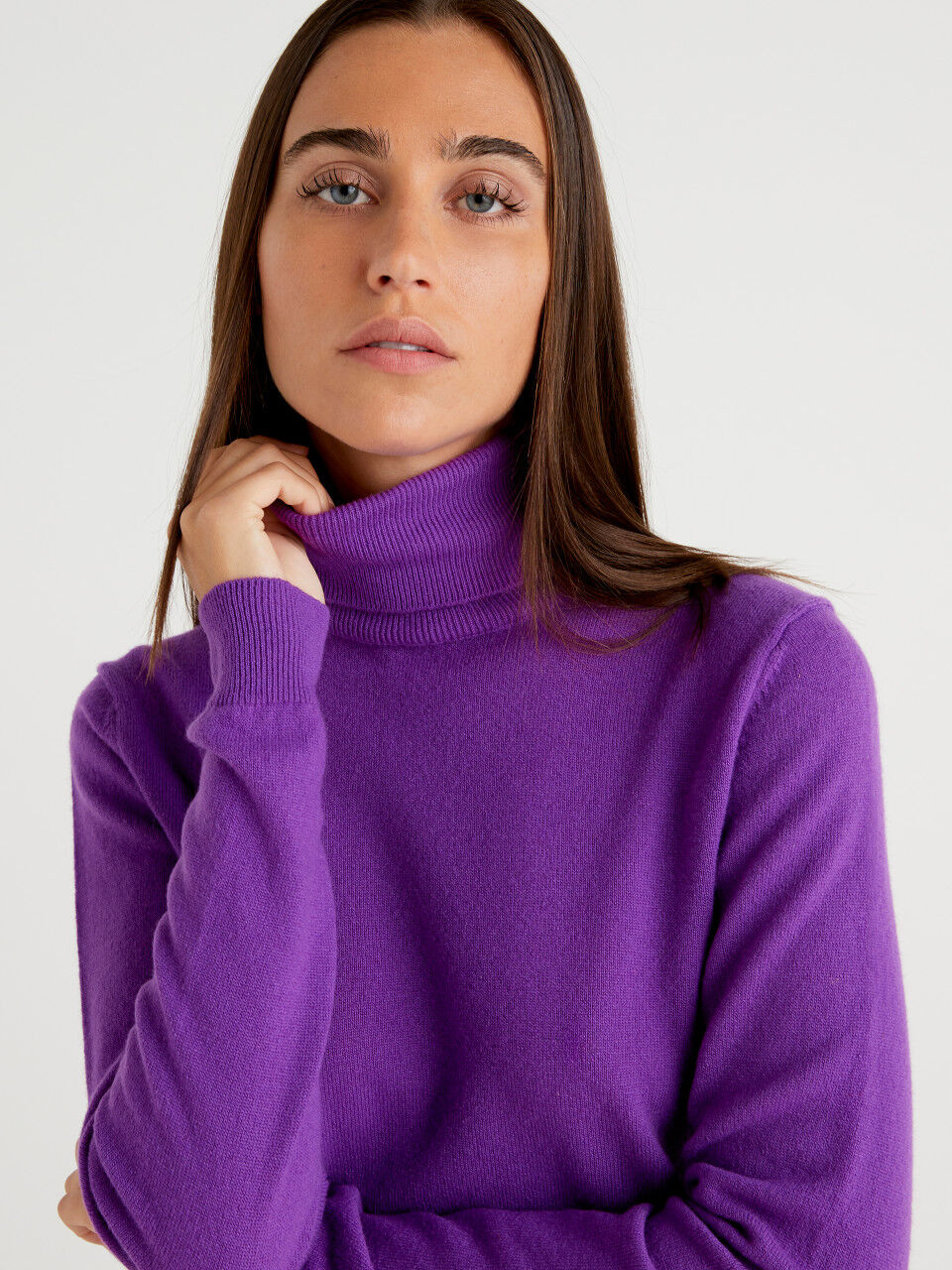 Purple turtleneck in pure Merino wool customizable