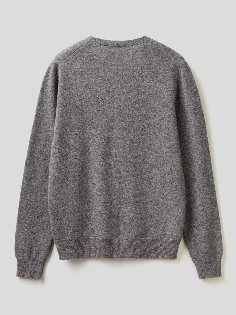 V-neck cardigan in pure virgin wool image number 2