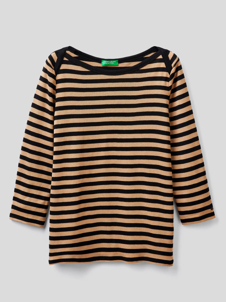 Striped t-shirt image number null