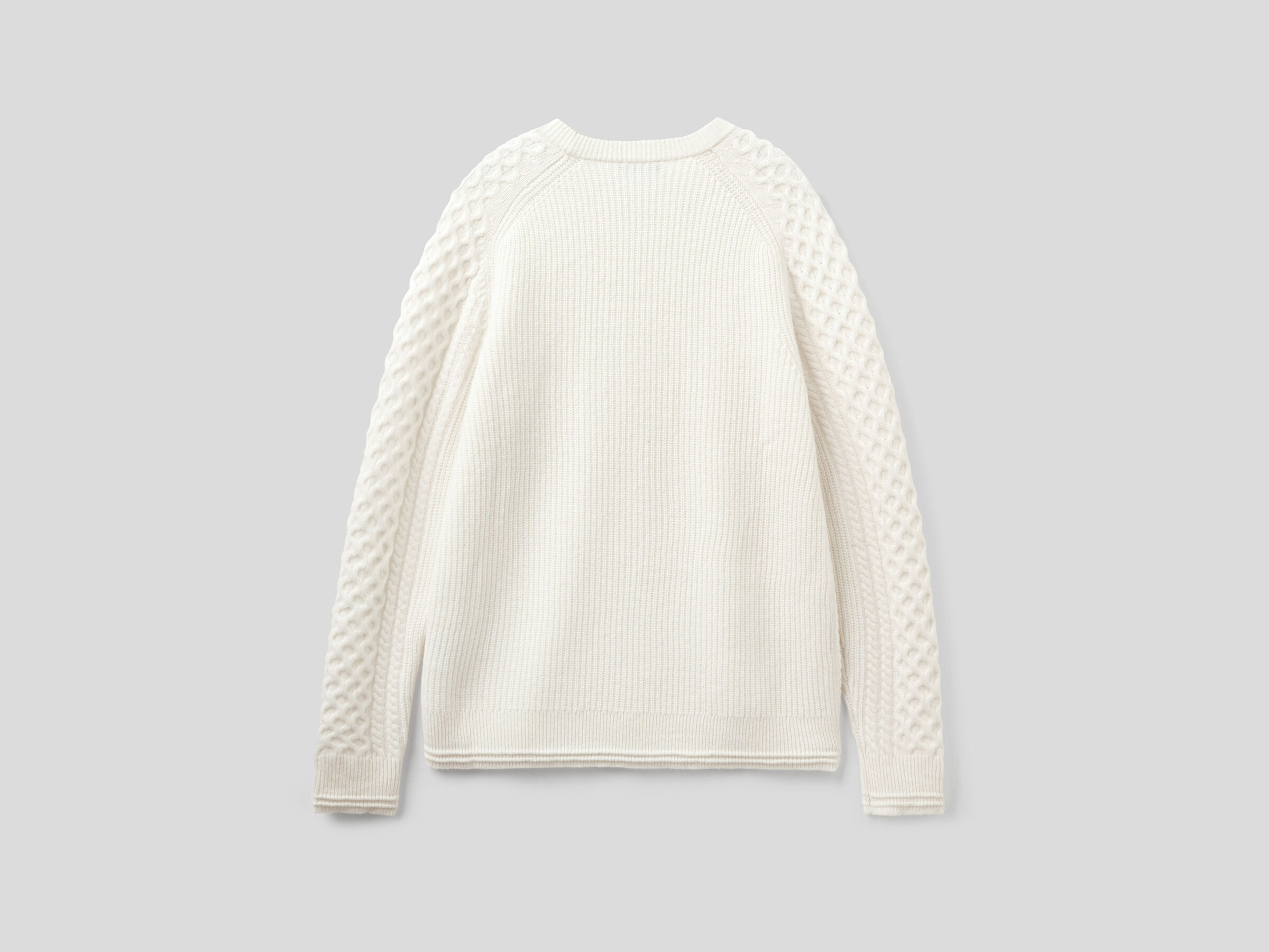 Knit sweater in wool blend image number 5