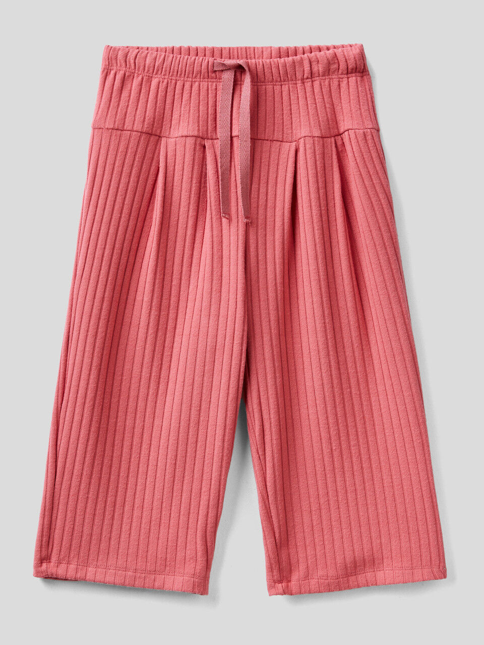 Ribbed trousers with wide leg