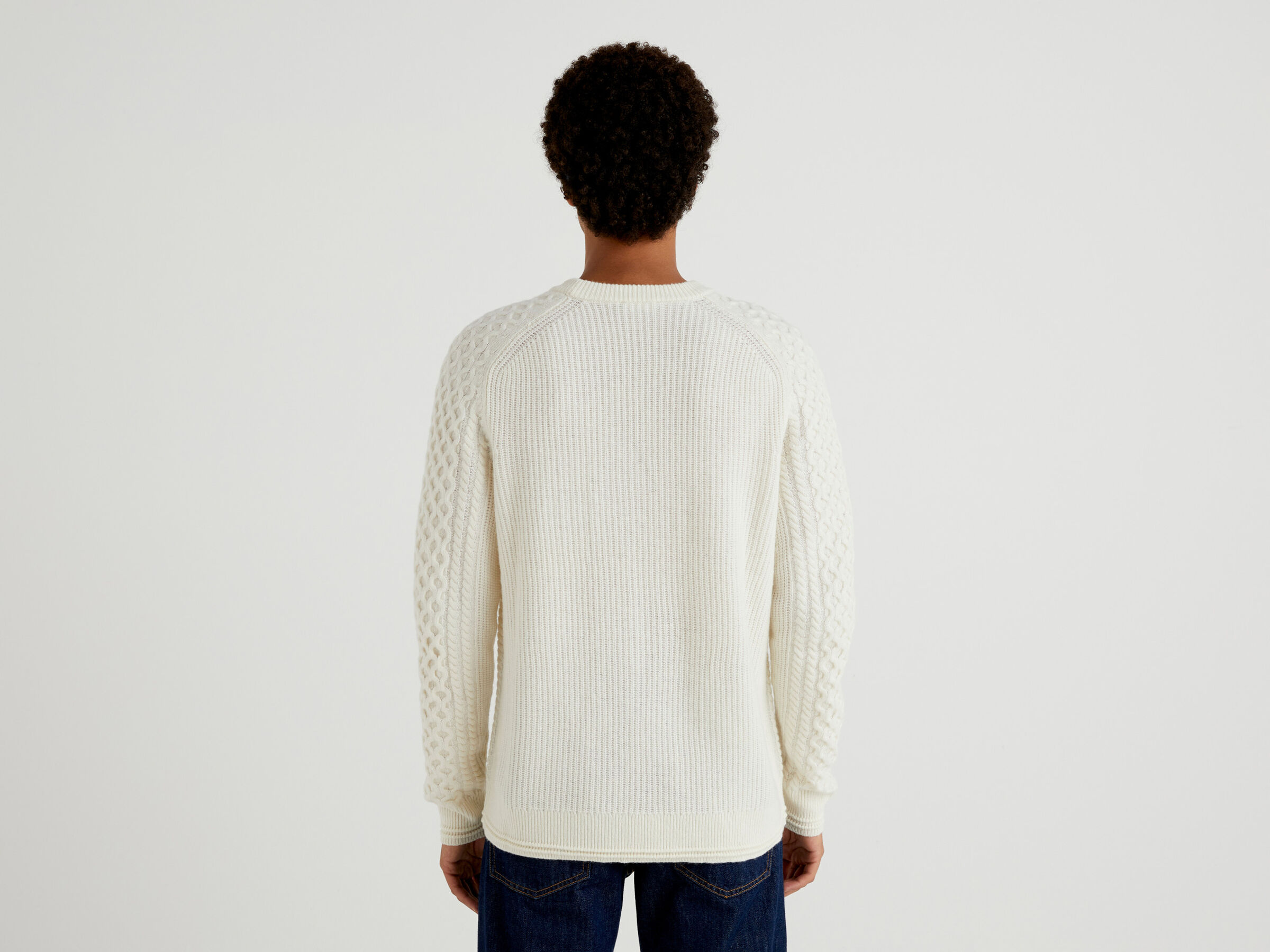 Knit sweater in wool blend image number 2
