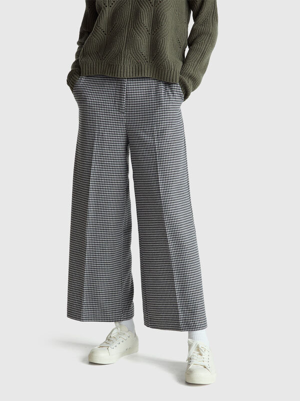 Wide leg houndstooth trousers Women