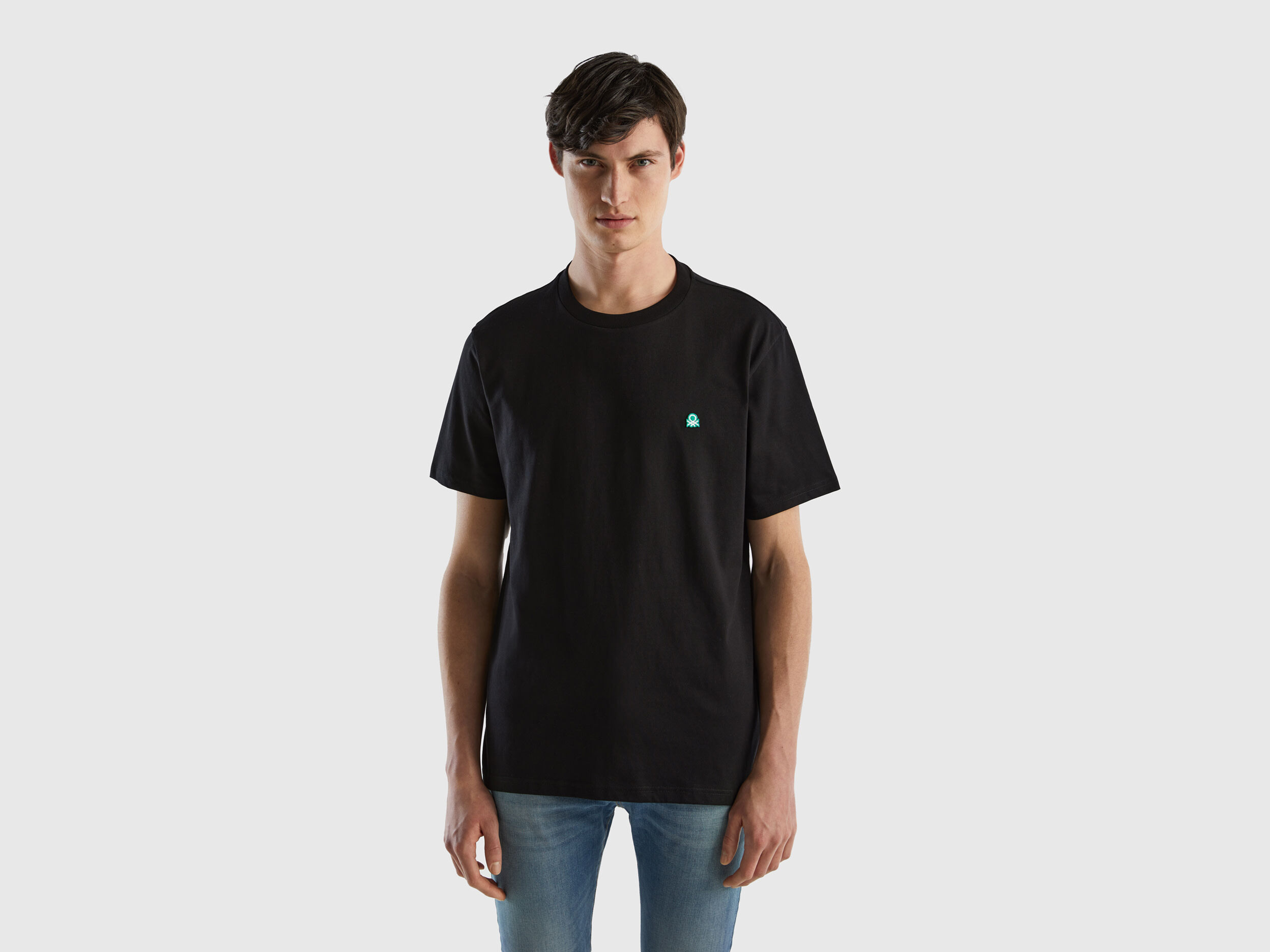 T shirt for hot sale men under 100