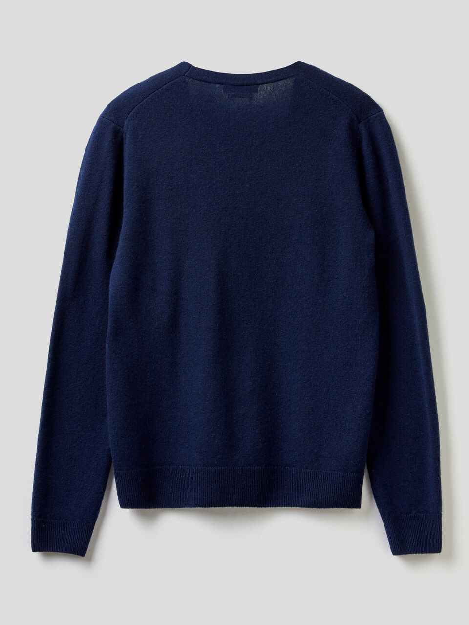 V-neck cardigan in pure virgin wool image number 2
