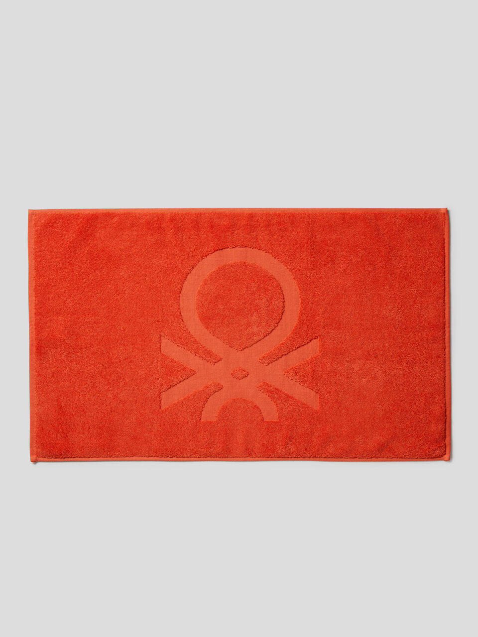 Bath mat with Benetton logo image number 1