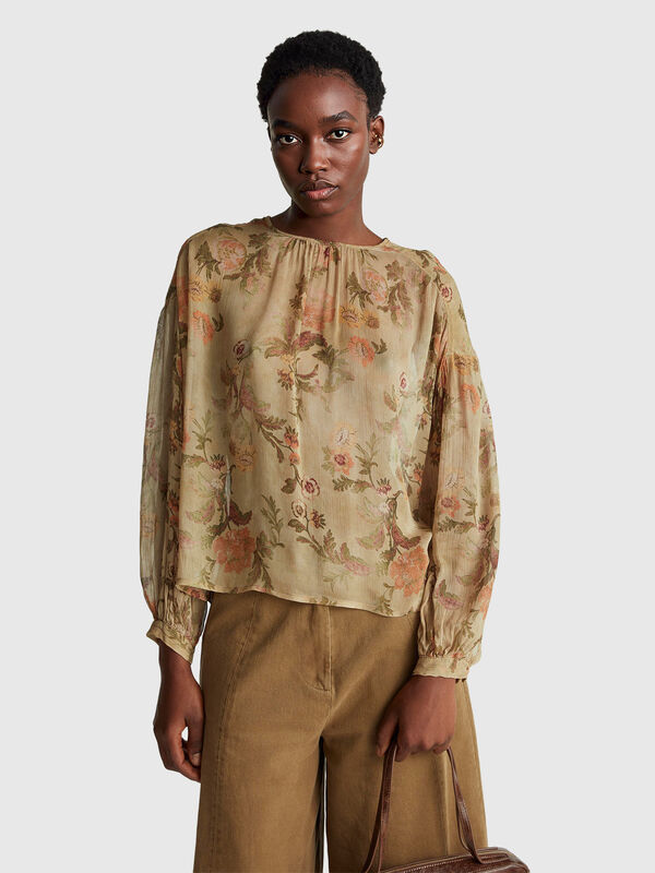 Flowy floral blouse Women