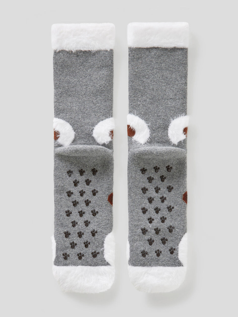 Non-slip terrycloth socks image number 2