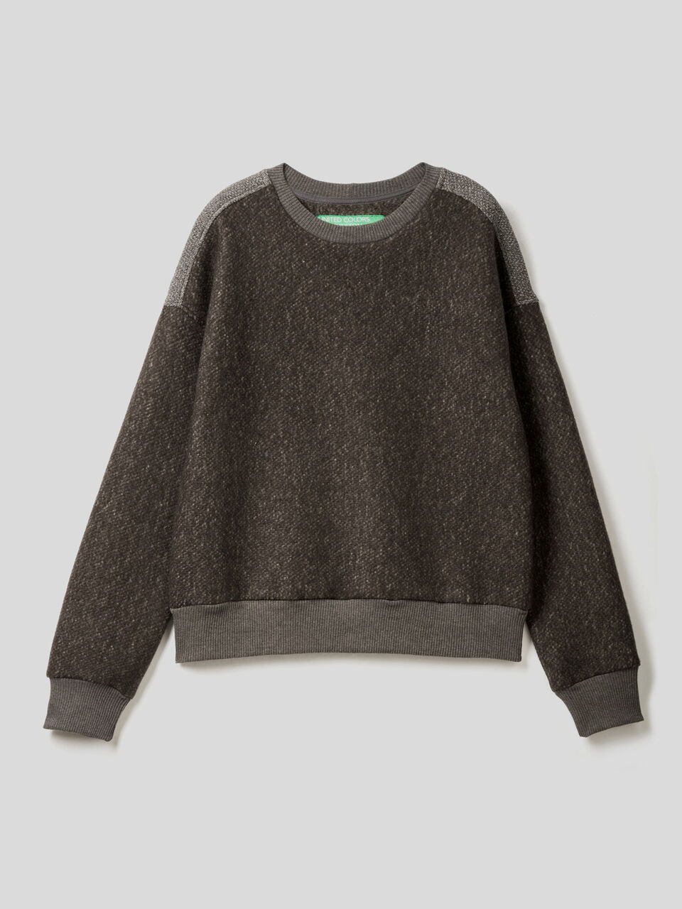 Sweatshirt with playful textures image number 1