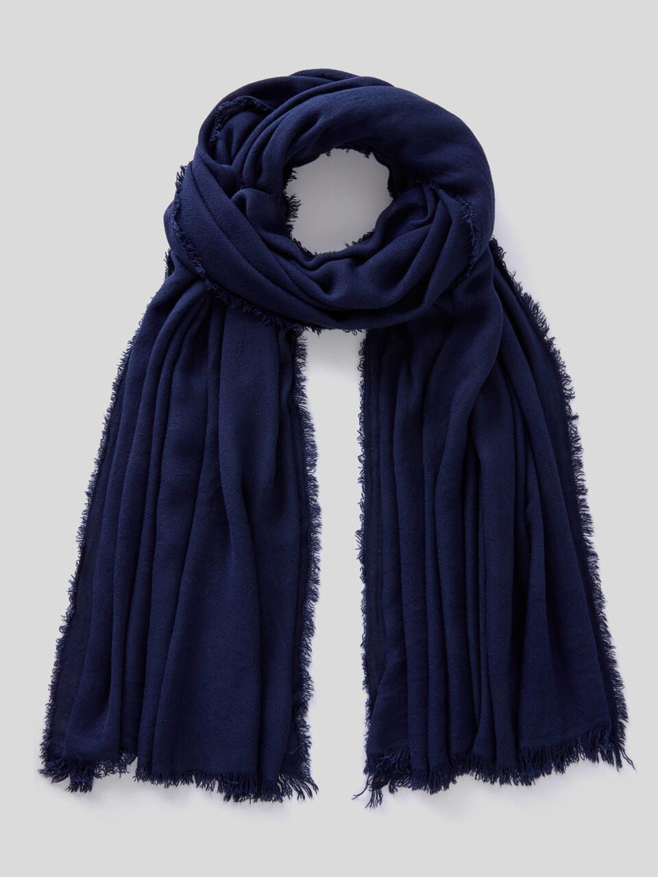 Scarf in solid color viscose image number 1