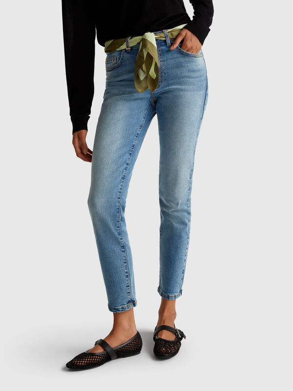 Slim fit high-waisted jeans Women