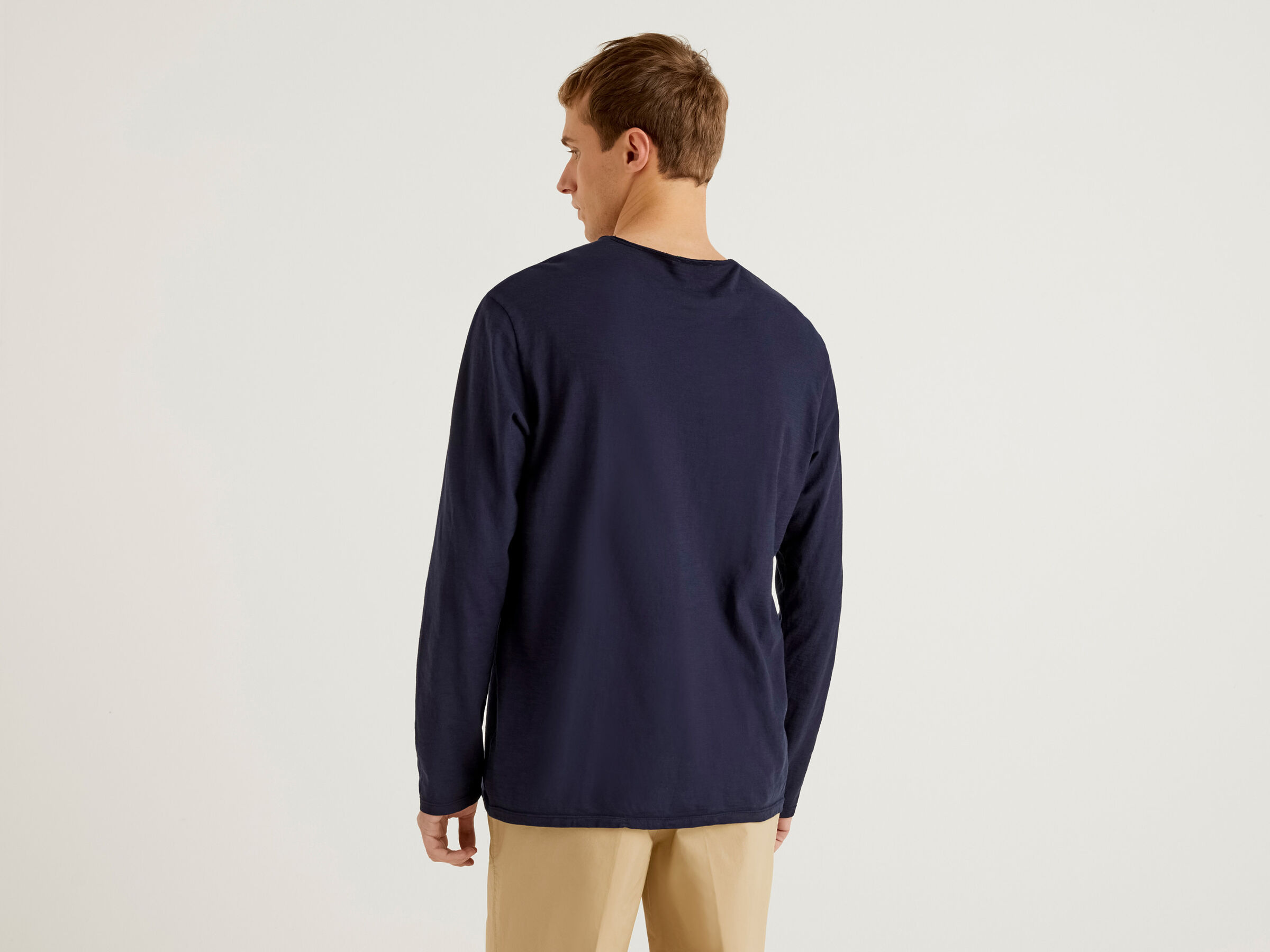 Long sleeve t-shirt in 100% cotton image number 2