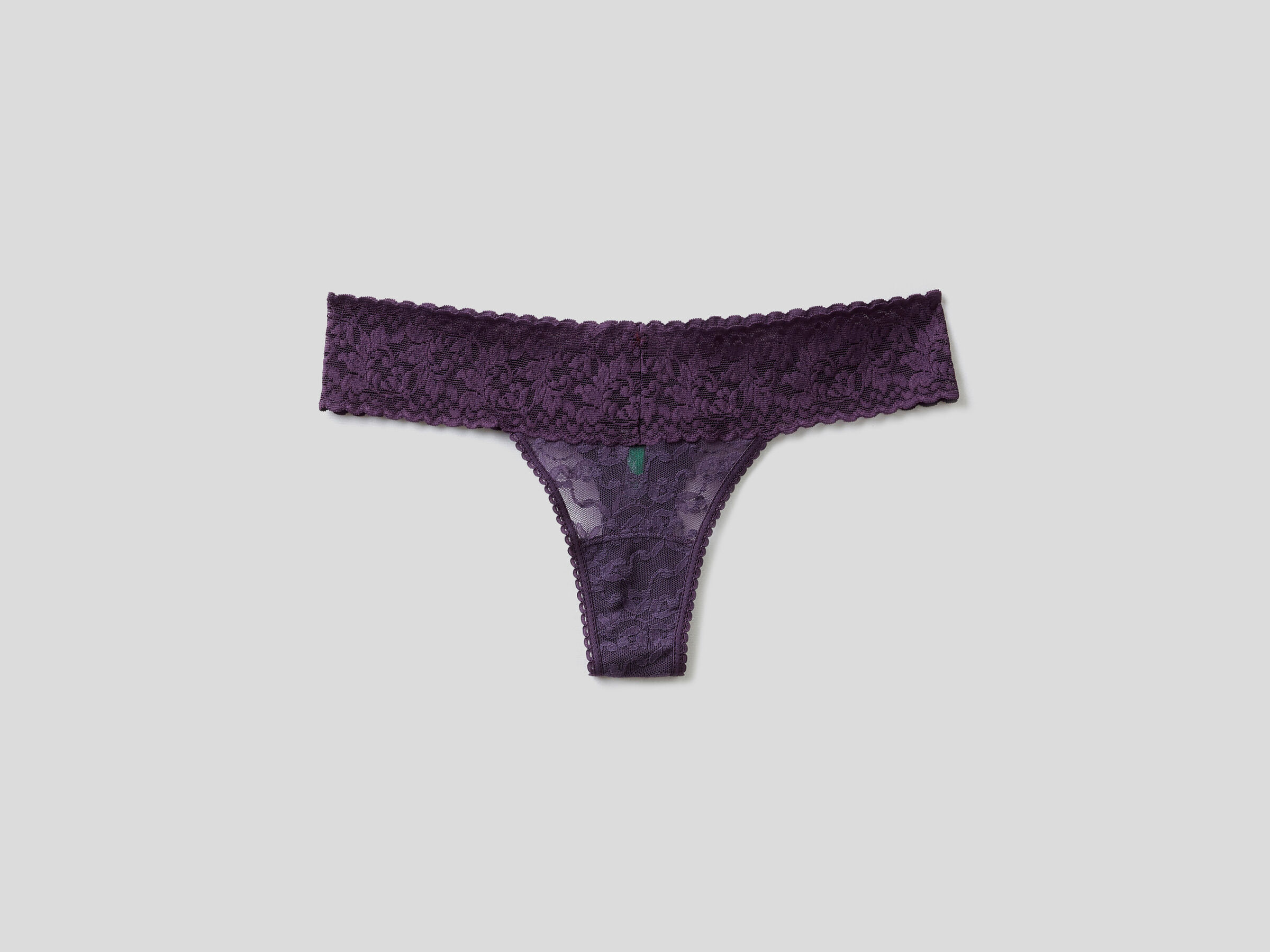 Sustainable stretch lace thong image number 3