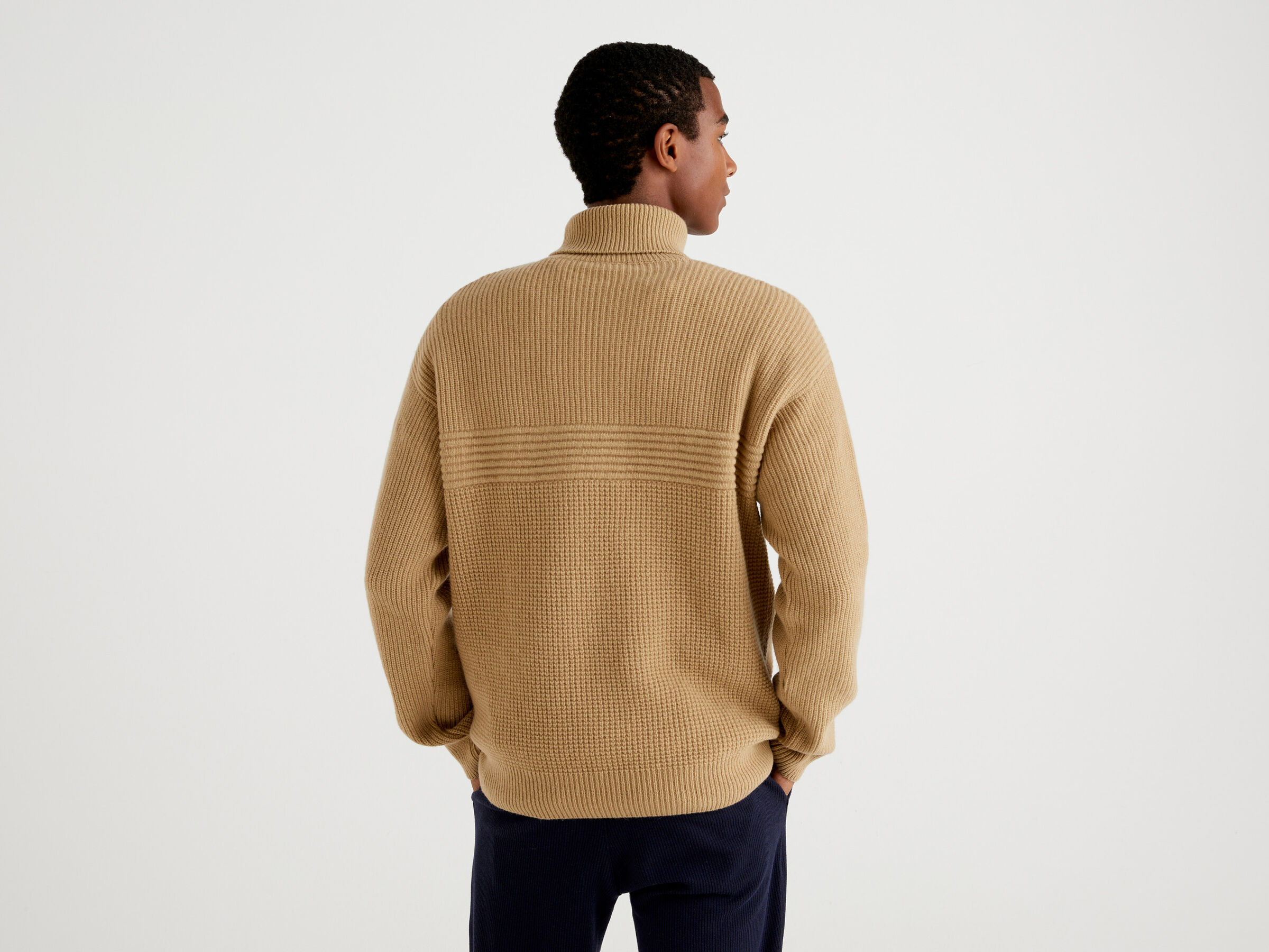 Wool blend turtleneck image number 2