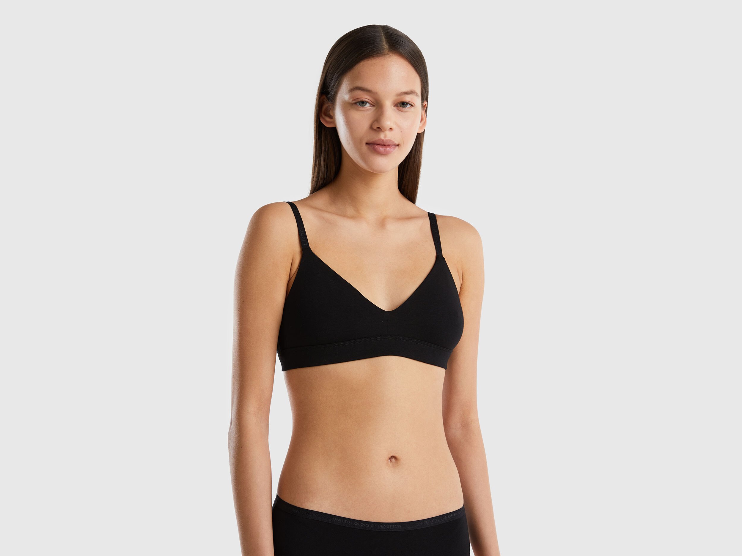 Triangle bra without padding