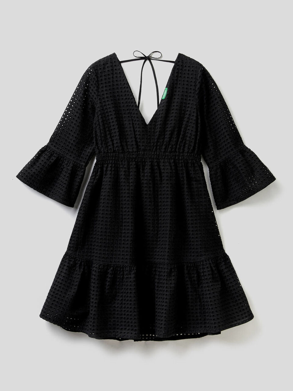 Short dress in broderie anglaise image number 1