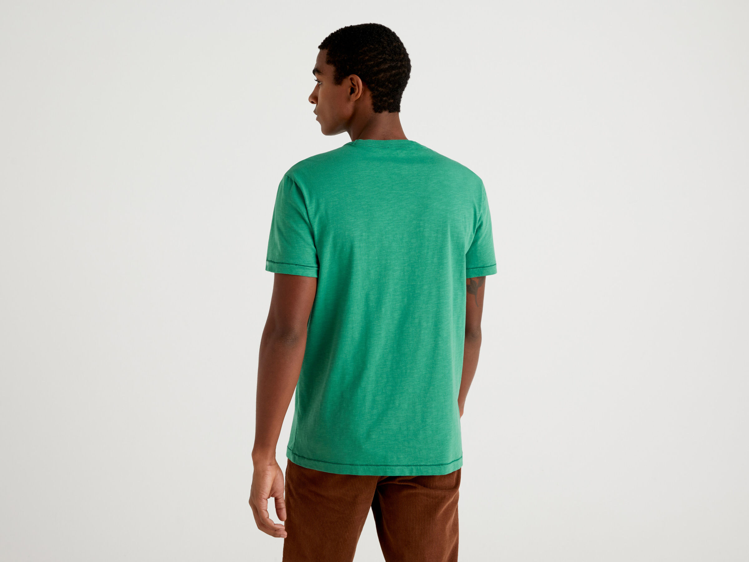 T-shirt with abstract print image number 2
