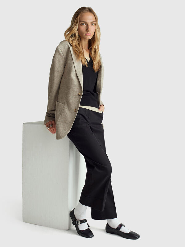 Straight trousers with turn-up Women