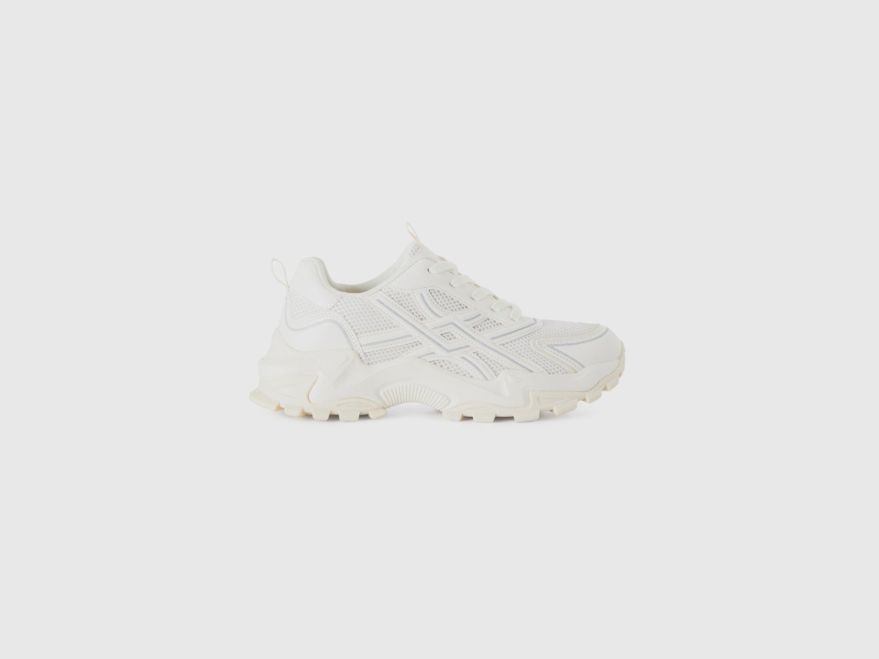 Ucb 2025 sneakers women