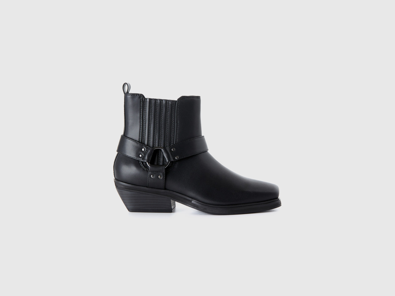 Women s Boots and Ankle Boots New Collection 2024 Benetton